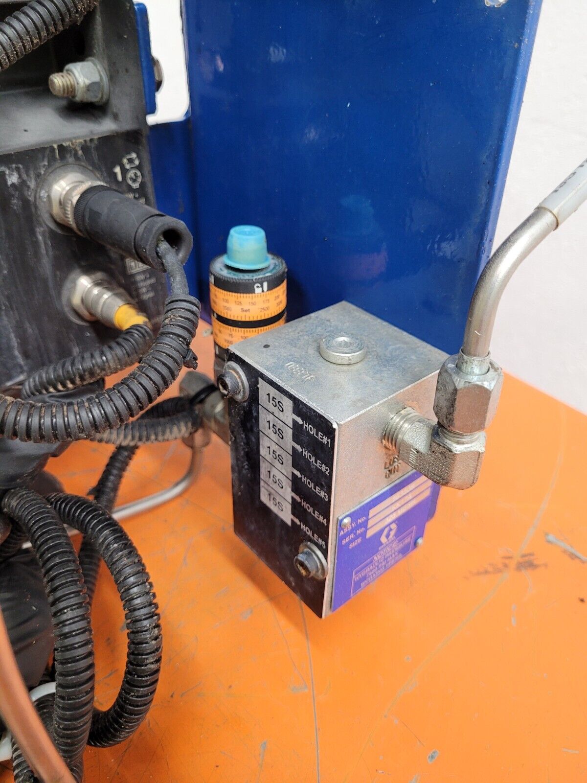 GRACO G3 Lubrication Pump 96G231 G3-A-12MX-120L08 12VDC 5100 PSI Working Pull B