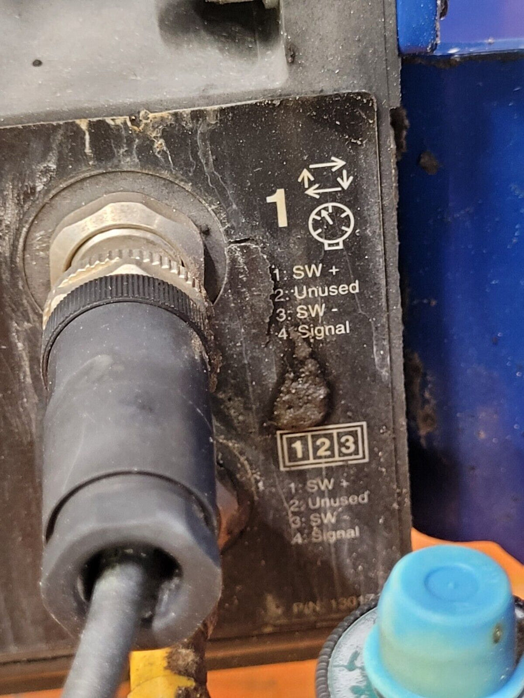 GRACO G3 Lubrication Pump 96G231 G3-A-12MX-120L08 12VDC 5100 PSI Working Pull B