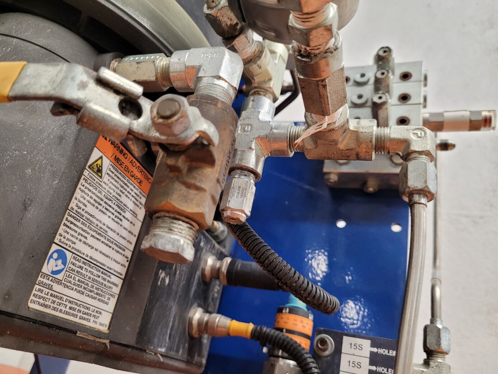 GRACO G3 Lubrication Pump 96G231 G3-A-12MX-120L08 12VDC 5100 PSI Working Pull B