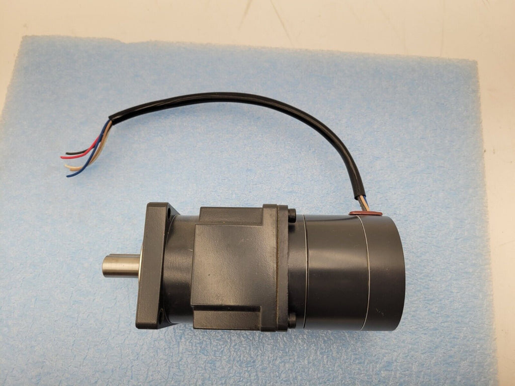 VEXTA UPH566H-A2 Stepping Motor w/ HARMONIC UHG50-2B Gear Drive 1:50 Ratio