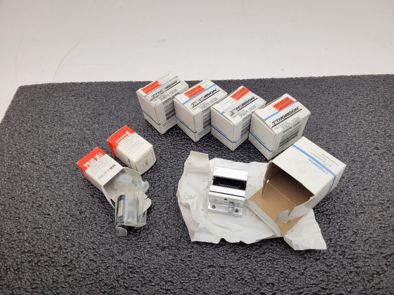 LOT Thomson SPB8OPN Pillow Block Open 1/2" Bore Linear Guide Round Shaft