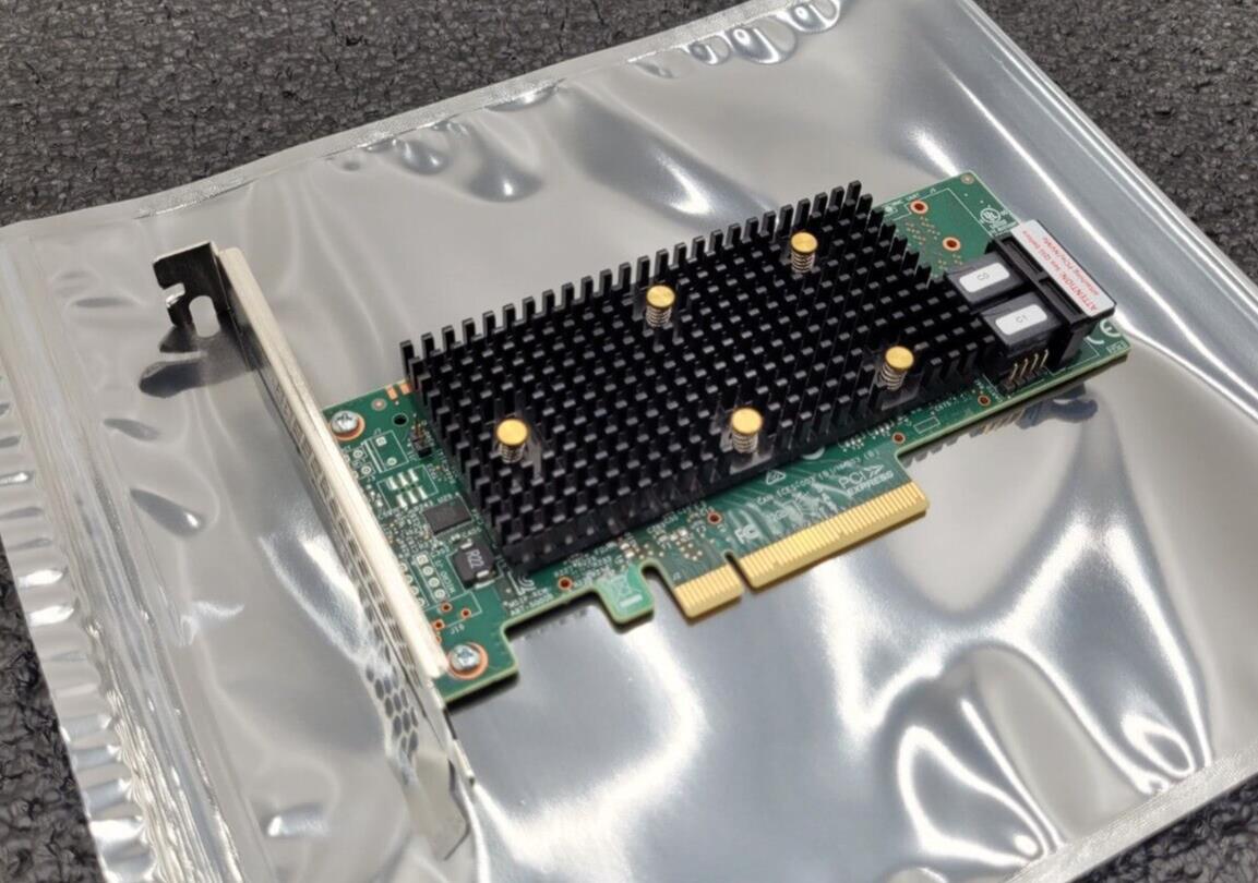 Intel 9400-8i SATA Internal SAS 6/12Gb/s PCIe 8-Port SAS Tri-Mode HBA Broadcom