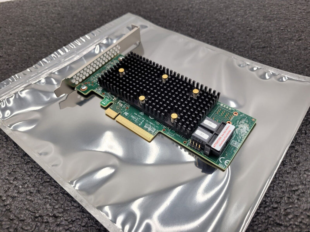 Intel 9400-8i SATA Internal SAS 6/12Gb/s PCIe 8-Port SAS Tri-Mode HBA Broadcom