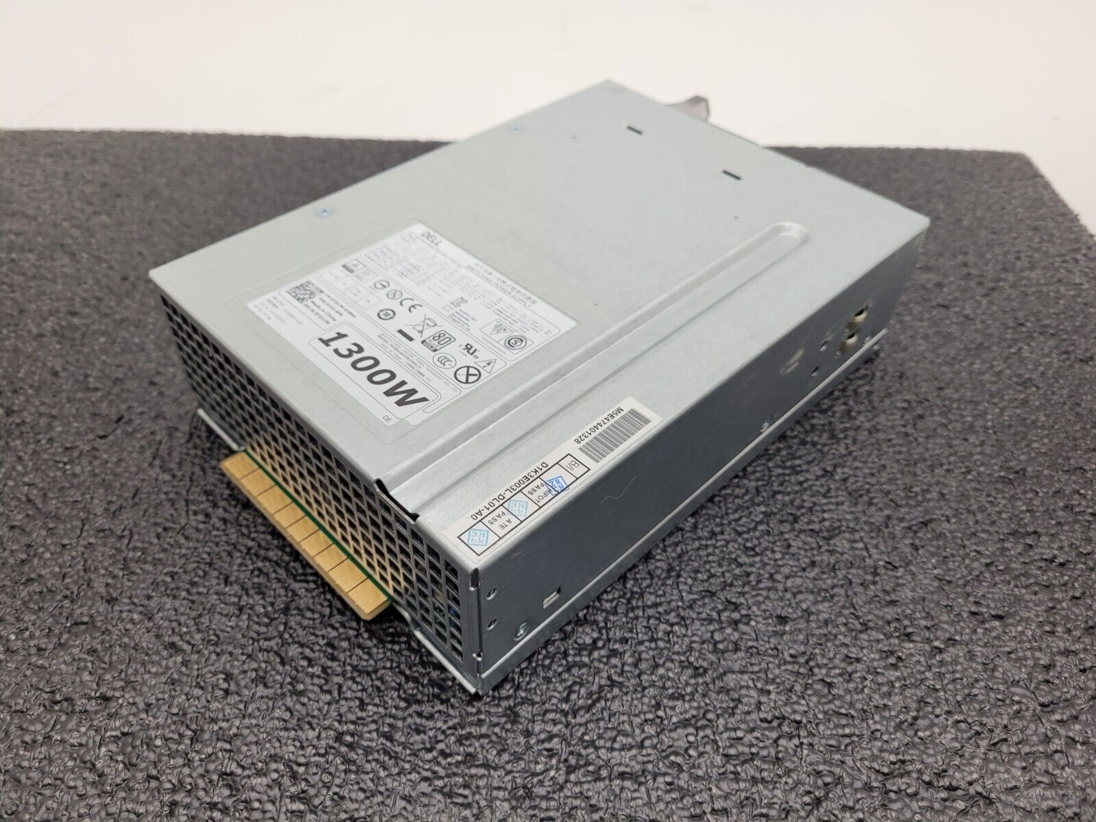 DELL 1300W Power Supply T31JM H1300EF-02 Precision T7910 Workstation 0V5K16