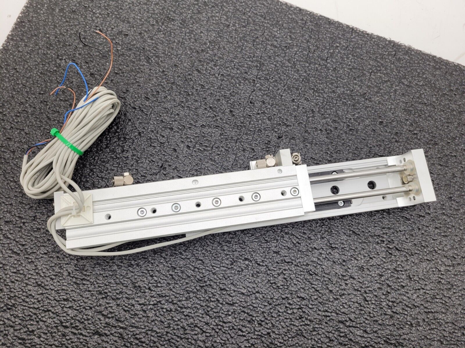 SMC 13-MXS12-100 Pneumatic Linear Slide Guide Table Cylinder D-m9PW Sensors