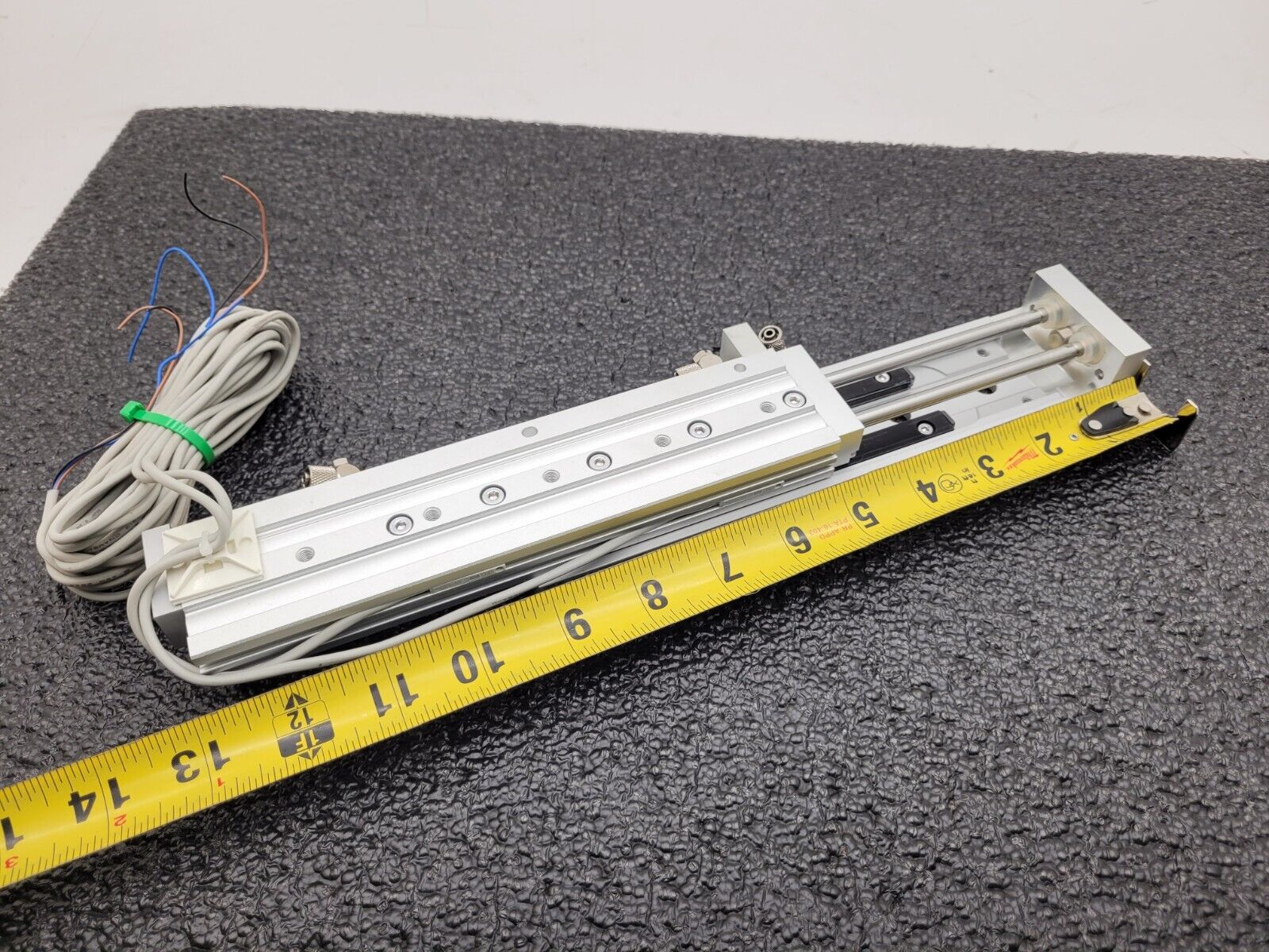 SMC 13-MXS12-100 Pneumatic Linear Slide Guide Table Cylinder D-m9PW Sensors