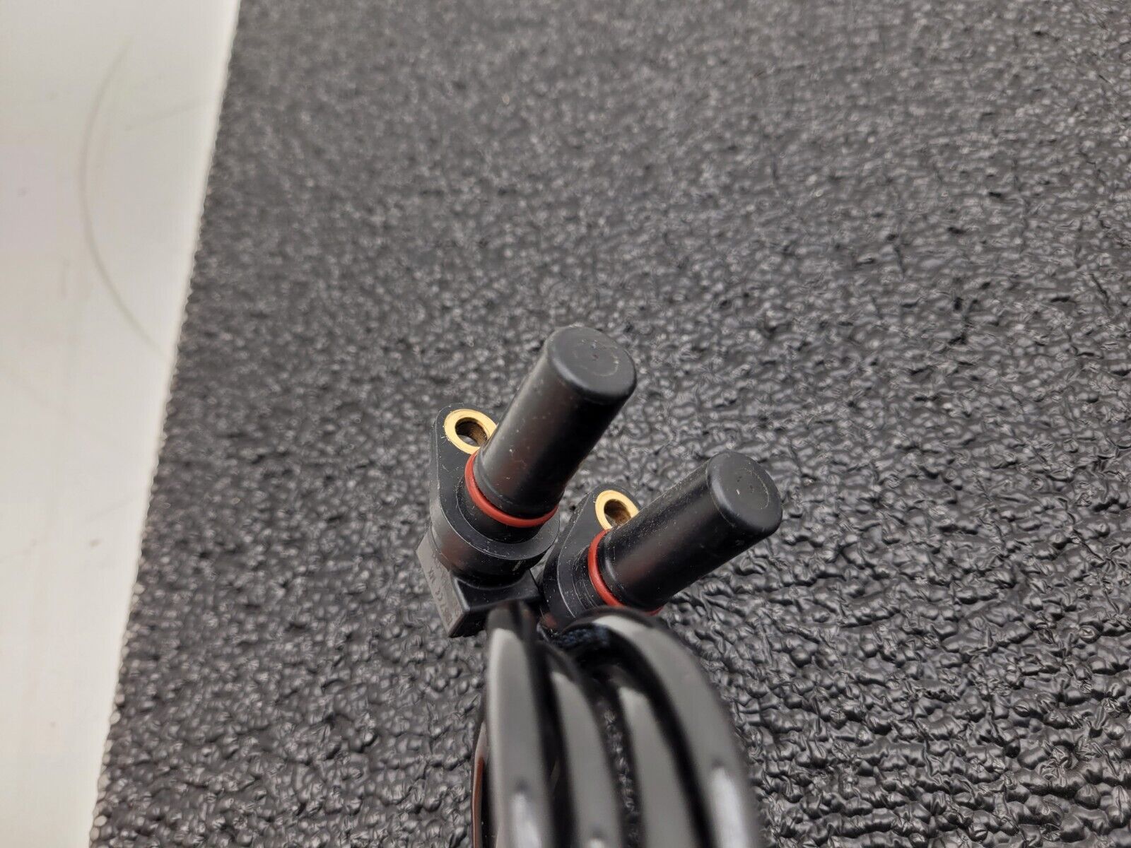 Lot of 2x OEM W Speed Speed Sensor SNG-QPLA-000 SNGQPLA000 Fit Honeywell