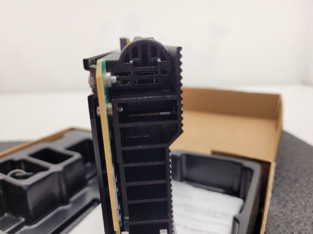 2020 Allen-Bradley 1756-L81E /B ControlLogix Processor - New Surplus (Open)