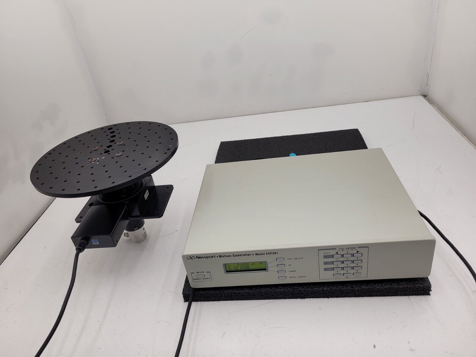 Newport Motion Controller ESP-301-1N Rotary Stage 12" Optical Breadboard Table