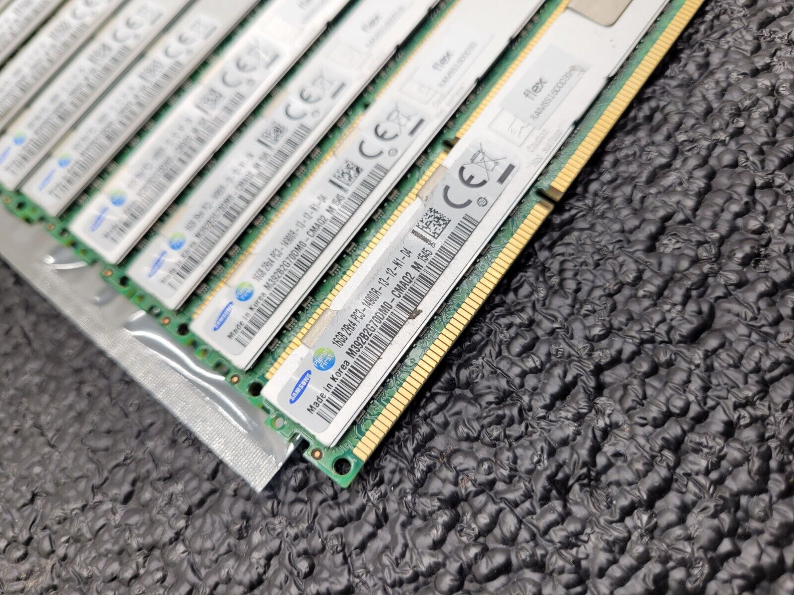 Lot 20x Samsung 16GB (20x16GB) 2Rx4 PC3-14900R Server Memory M393B2G70DM0 VLP