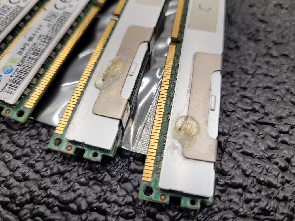 20x Samsung 32GB (20x32GB) 2Rx4 PC3-10600R Server Memory M392B4G70DE0-YH9 VLP