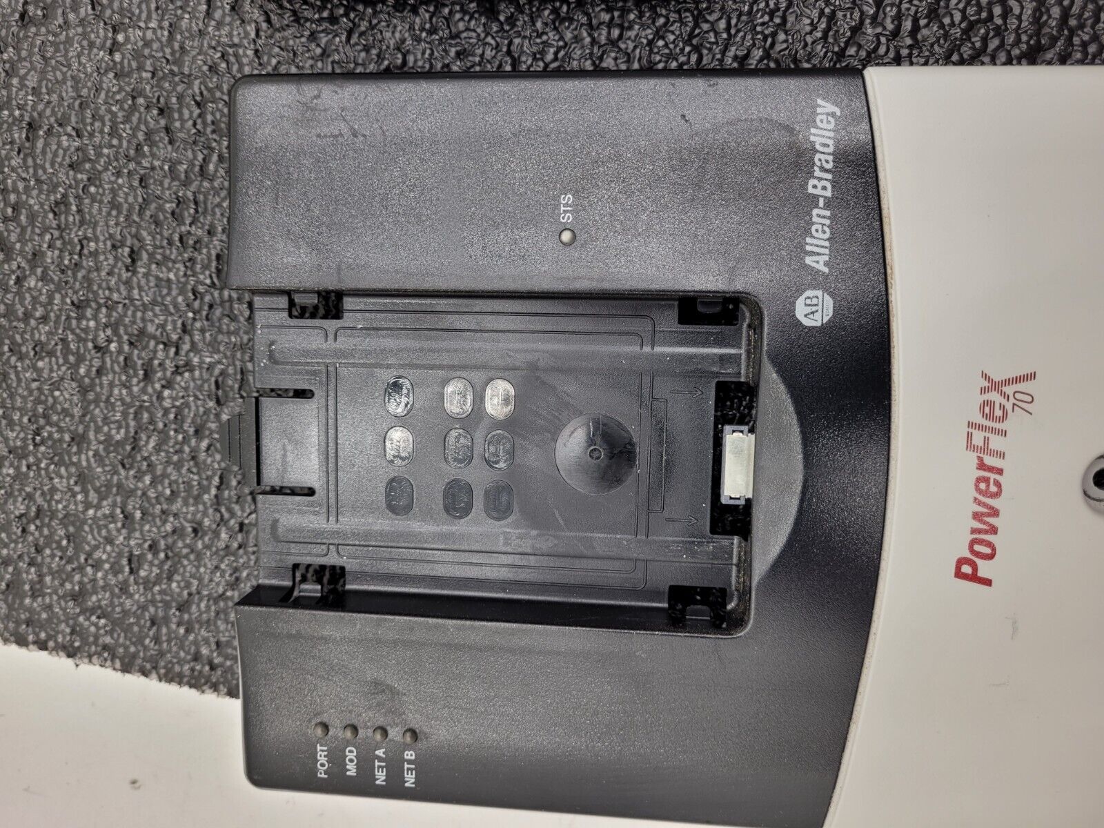 Allen Bradley 20AD5P0A0AYNNRNN /A PowerFlex 70 480V 3HP AC VFD Motor Drive