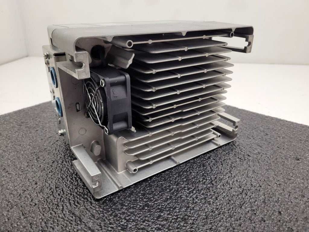 Allen Bradley 20AD5P0A0AYNNRNN /A PowerFlex 70 480V 3HP AC VFD Motor Drive