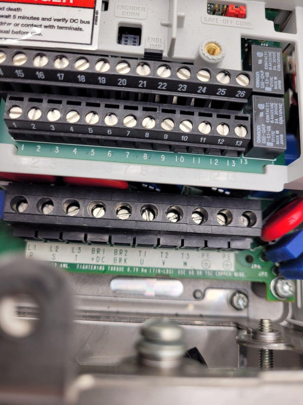 Allen Bradley 20AD8P0A0AYNNNC0 /A PowerFlex 70 480V 5HP AC VFD Motor Drive 2017