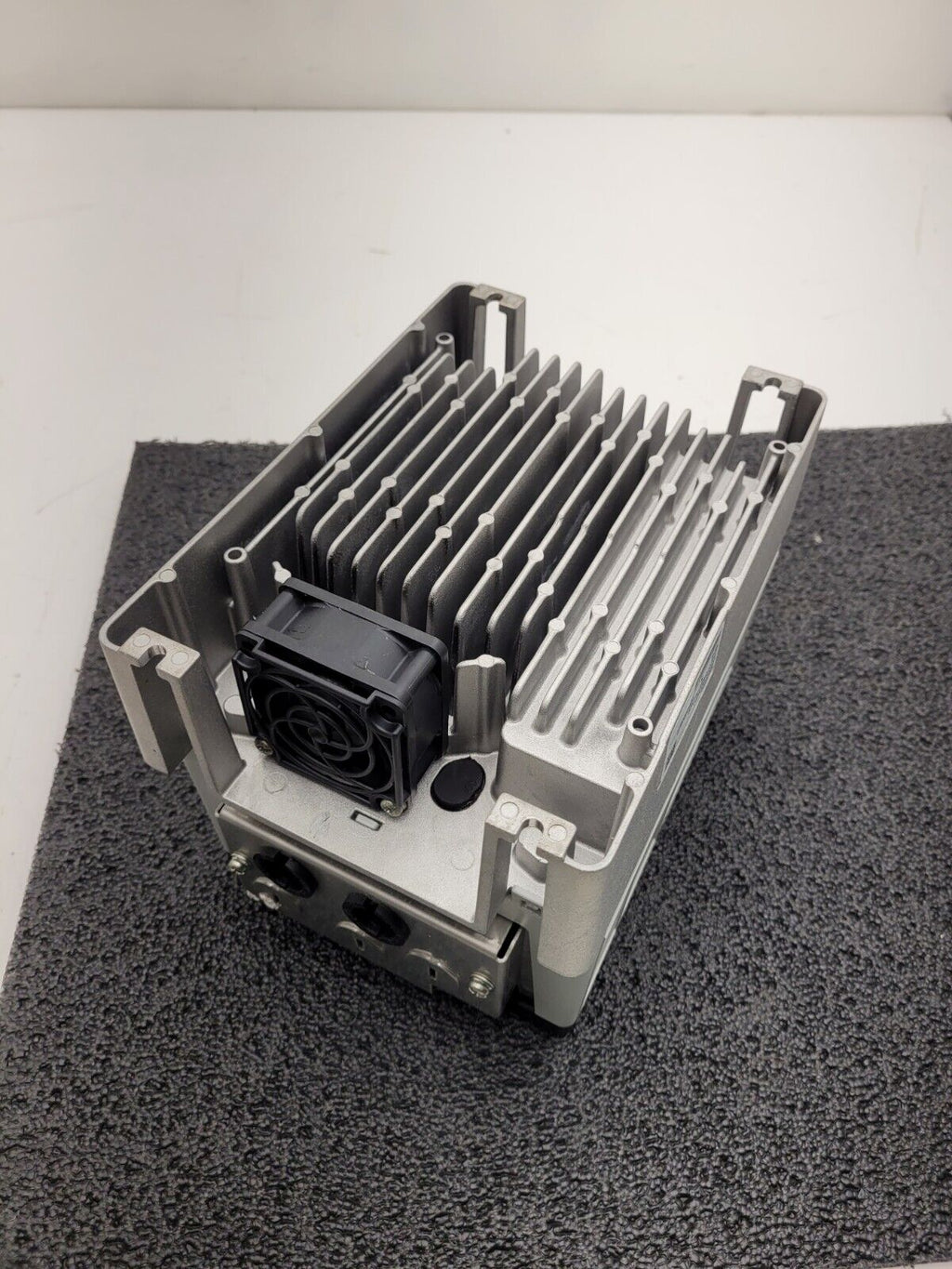 Allen Bradley 20AD8P0A0AYNNNC0 /A PowerFlex 70 480V 5HP AC VFD Motor Drive 2017