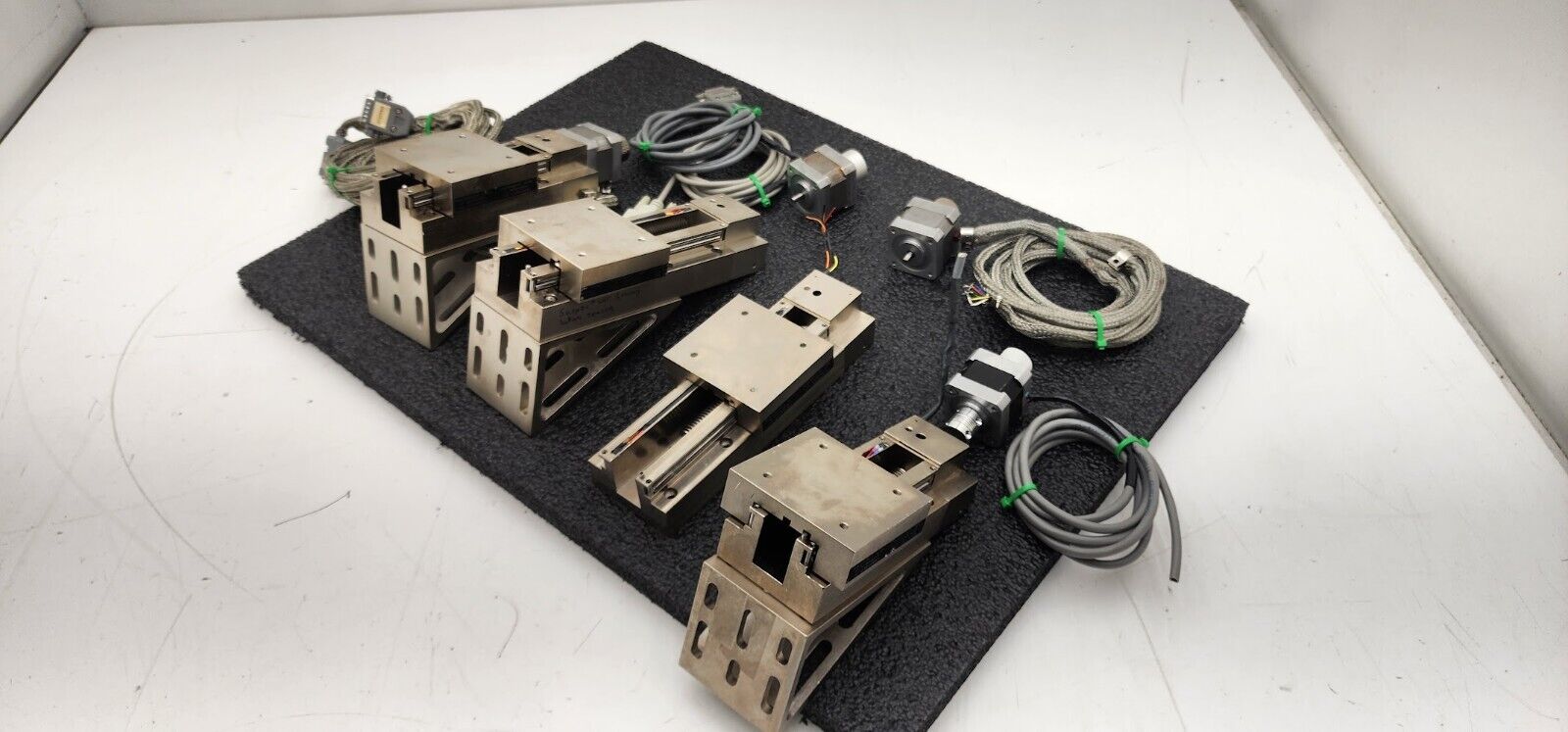 Lot of 4x Dover Linear Screw Guide Block Stepper Motor Actuator 12-1179