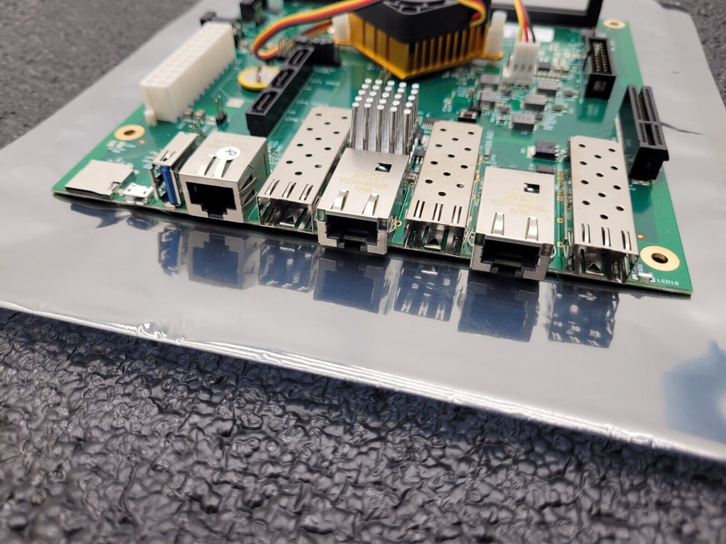 Solidrun Marvell MACCHIATOBin V 1.3 ARM A72 Coretex