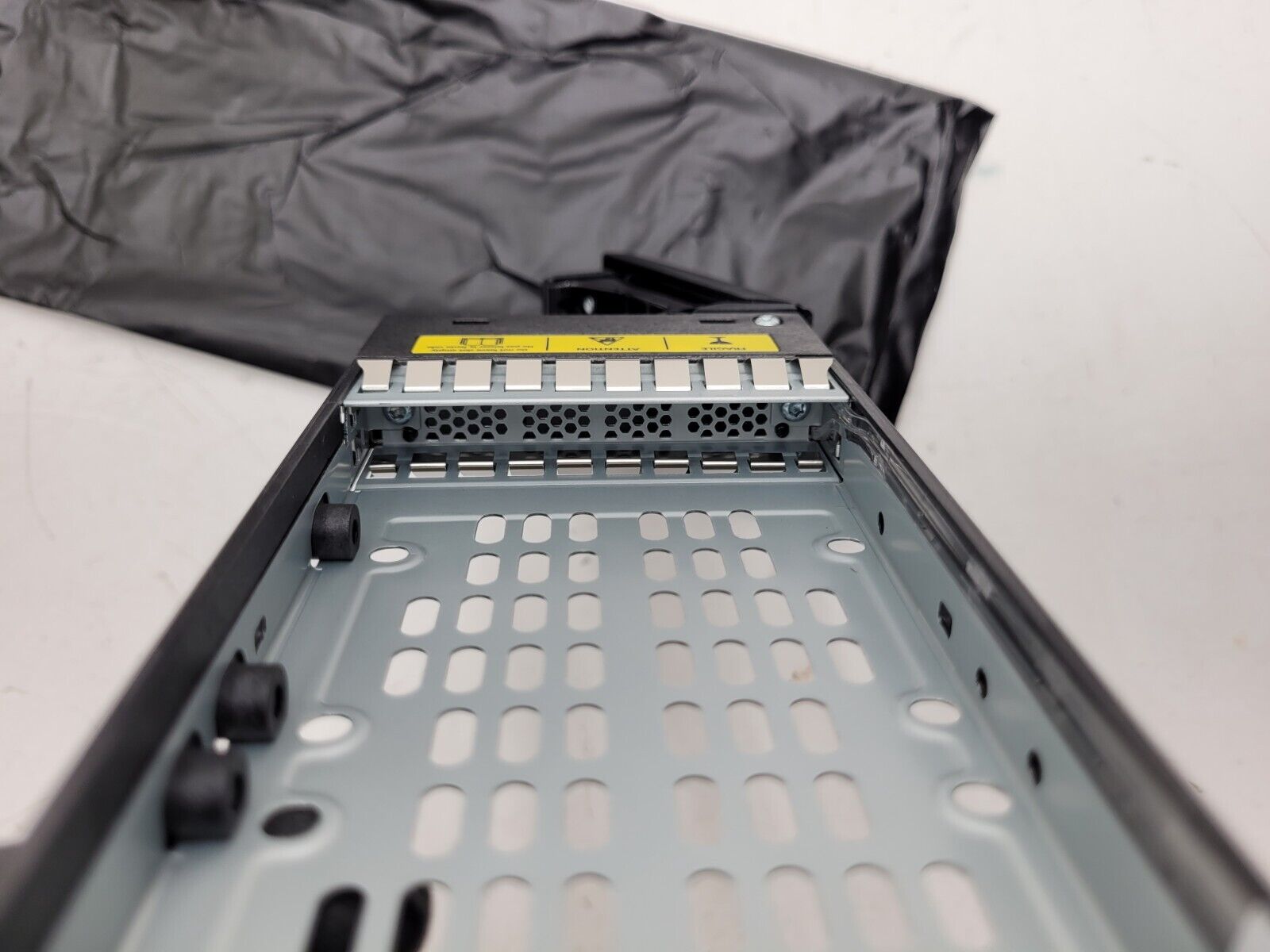 Lot of 10x Dell Compellent EB-2425 Hard Drive Tray Caddy 2.5" 92359-08