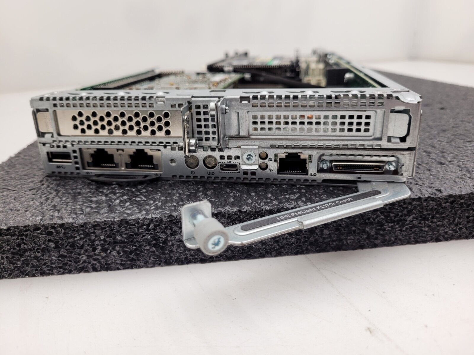 HPE ProLiant XL170R Gen10 Blade Server Xeon 6130 8Gb Ram