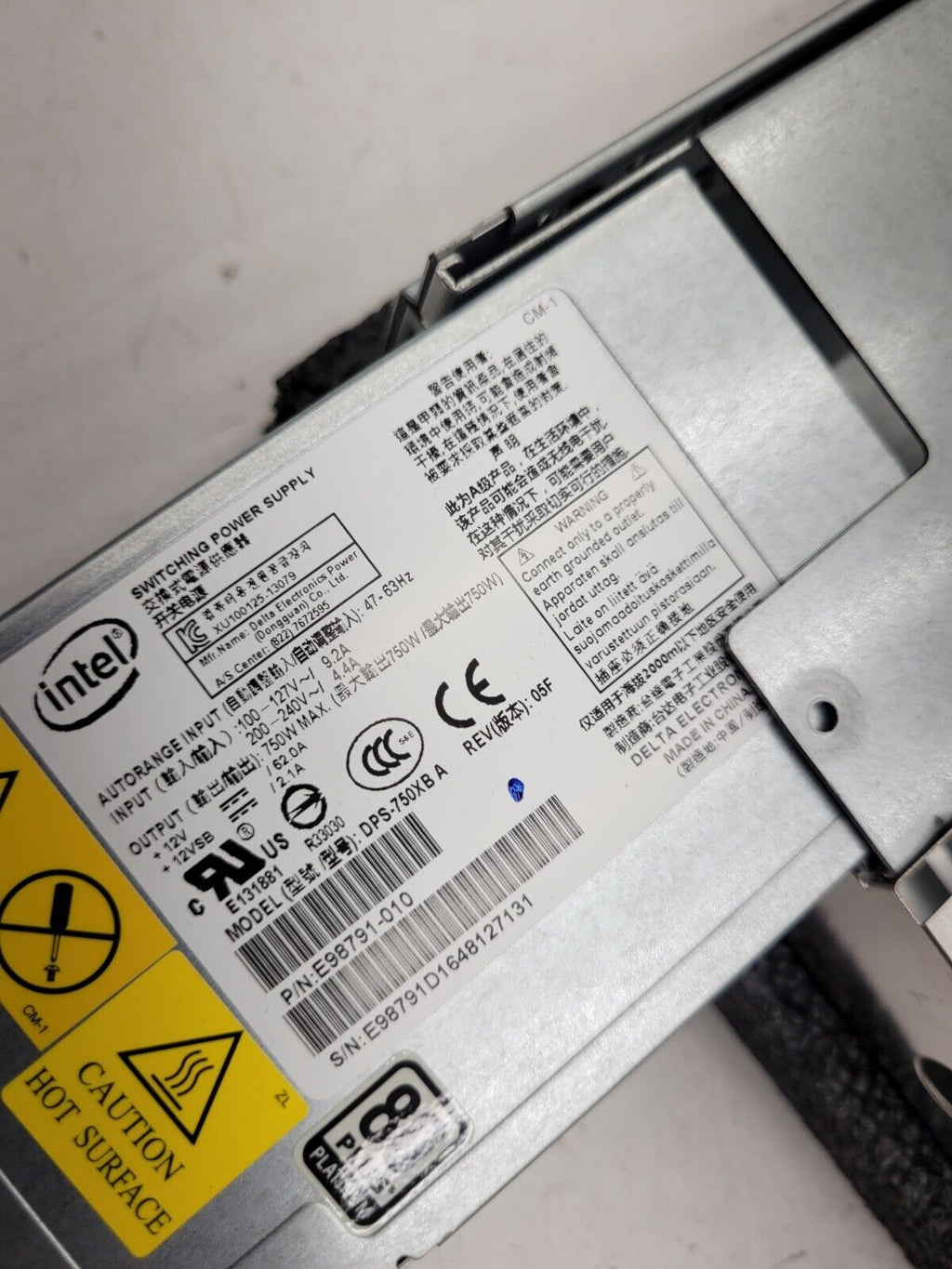 Intel S2600WT 1U 4-Bay LFF Workstation Server 2X E5-2699v4 256Gb RAM, Tested