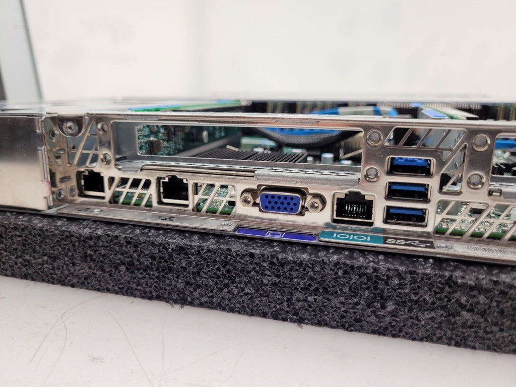 Intel S2600WT 1U 4-Bay LFF Workstation Server 2X E5-2699v4 256Gb RAM, Tested