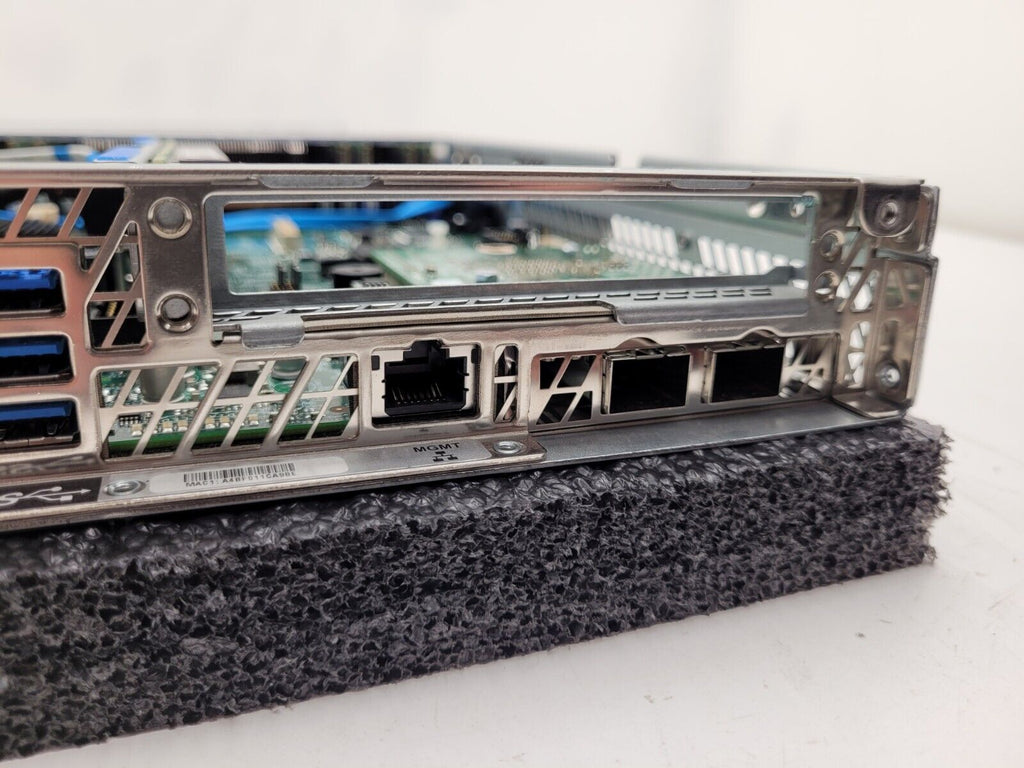 Intel S2600WT 1U 4-Bay LFF Workstation Server 2X E5-2699v4 256Gb RAM, Tested