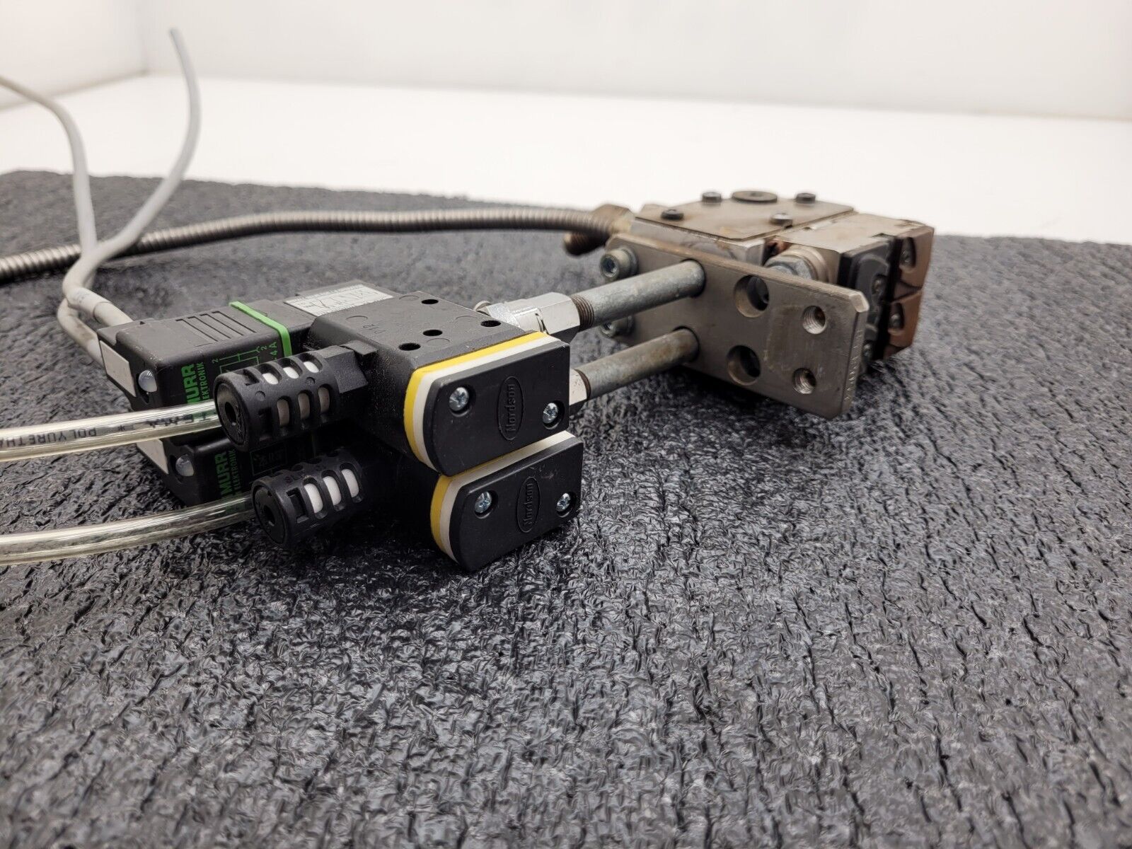 Dual Head Nordson SolidBlue S-012T Hot Melt Adhesive Dispensing Glue Gun 8524328