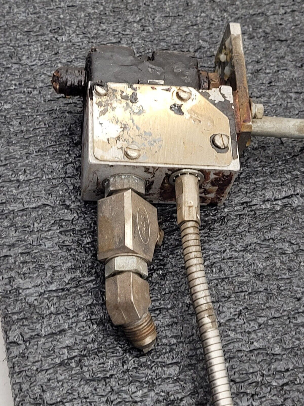 1x Head Nordson Surebead S-012 T Hot Melt Adhesive Dispensing Glue Gun 8519670