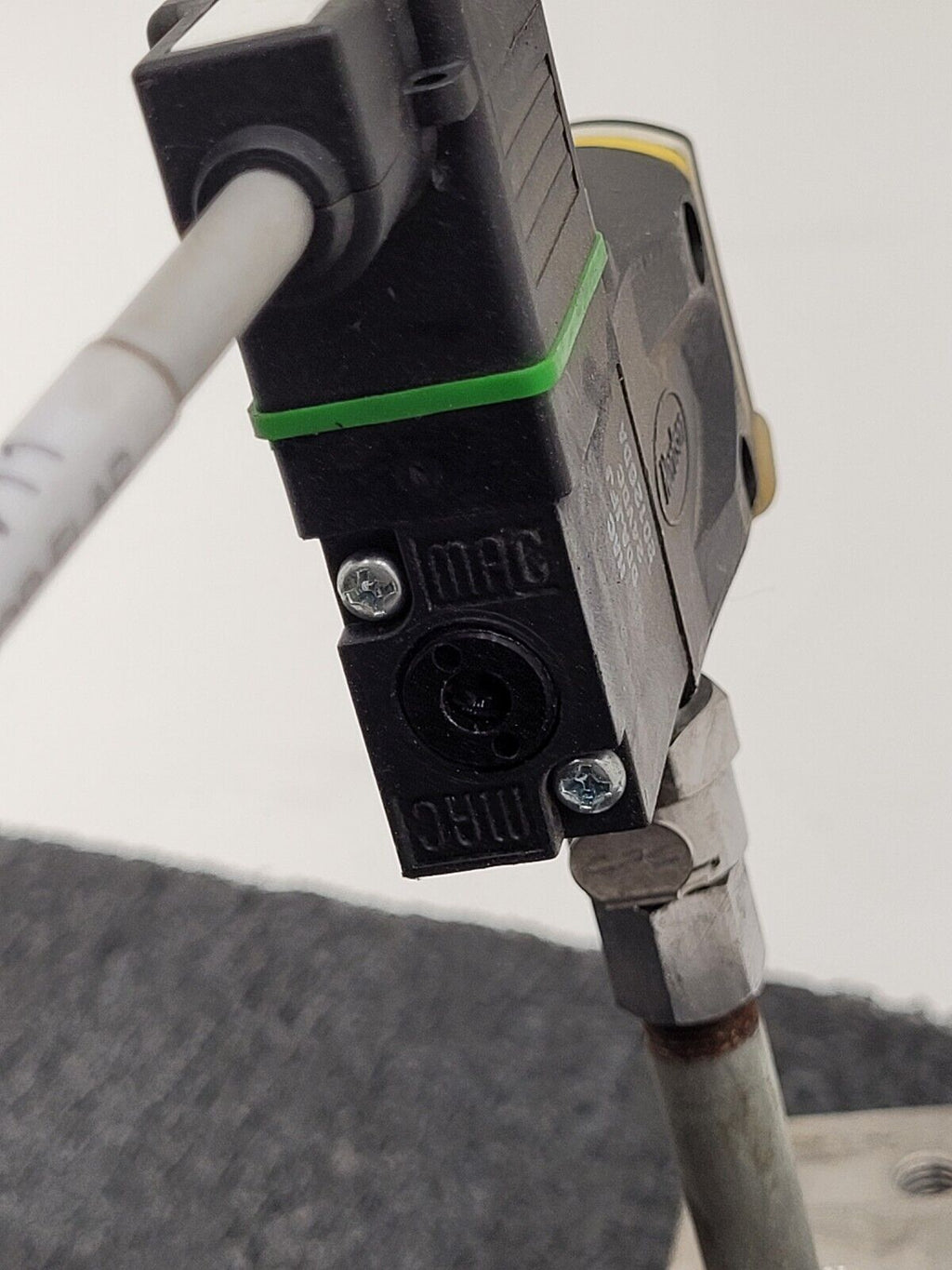 1x Head Nordson Surebead S-012 T Hot Melt Adhesive Dispensing Glue Gun 8519670