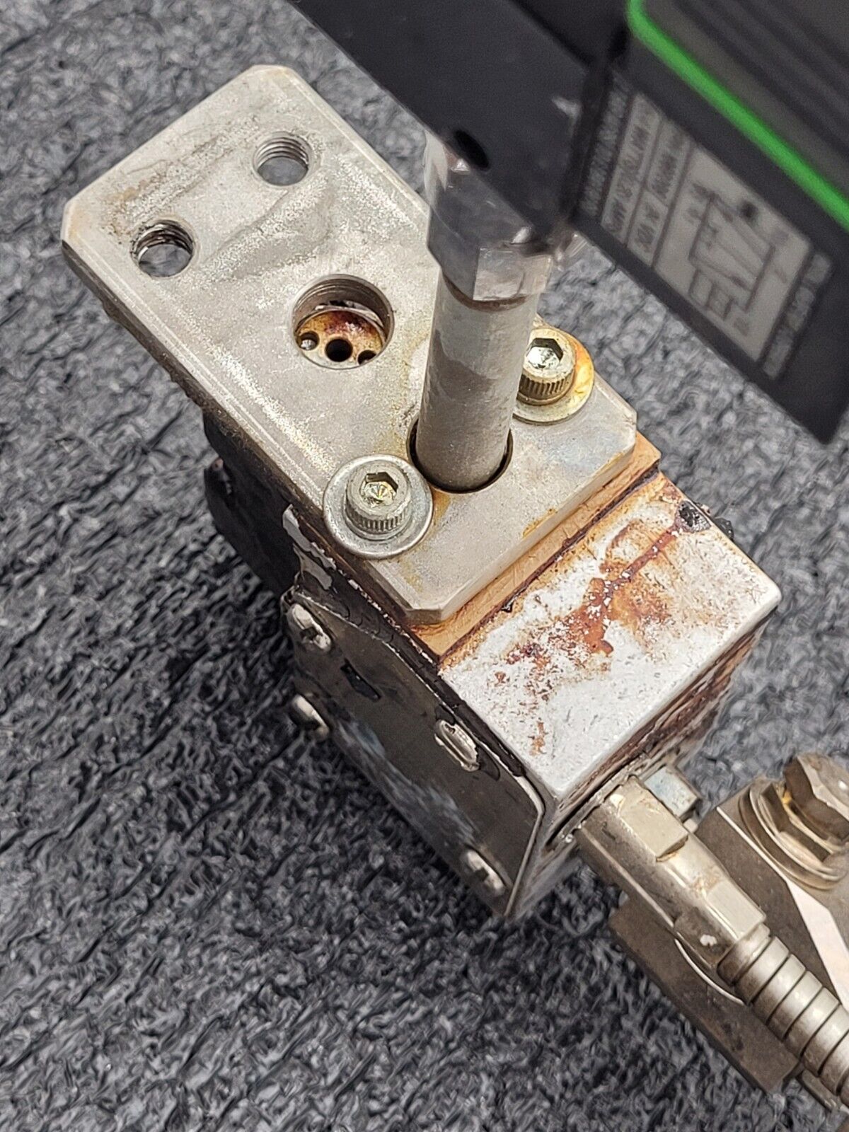 1x Head Nordson Surebead S-012 T Hot Melt Adhesive Dispensing Glue Gun 8519670