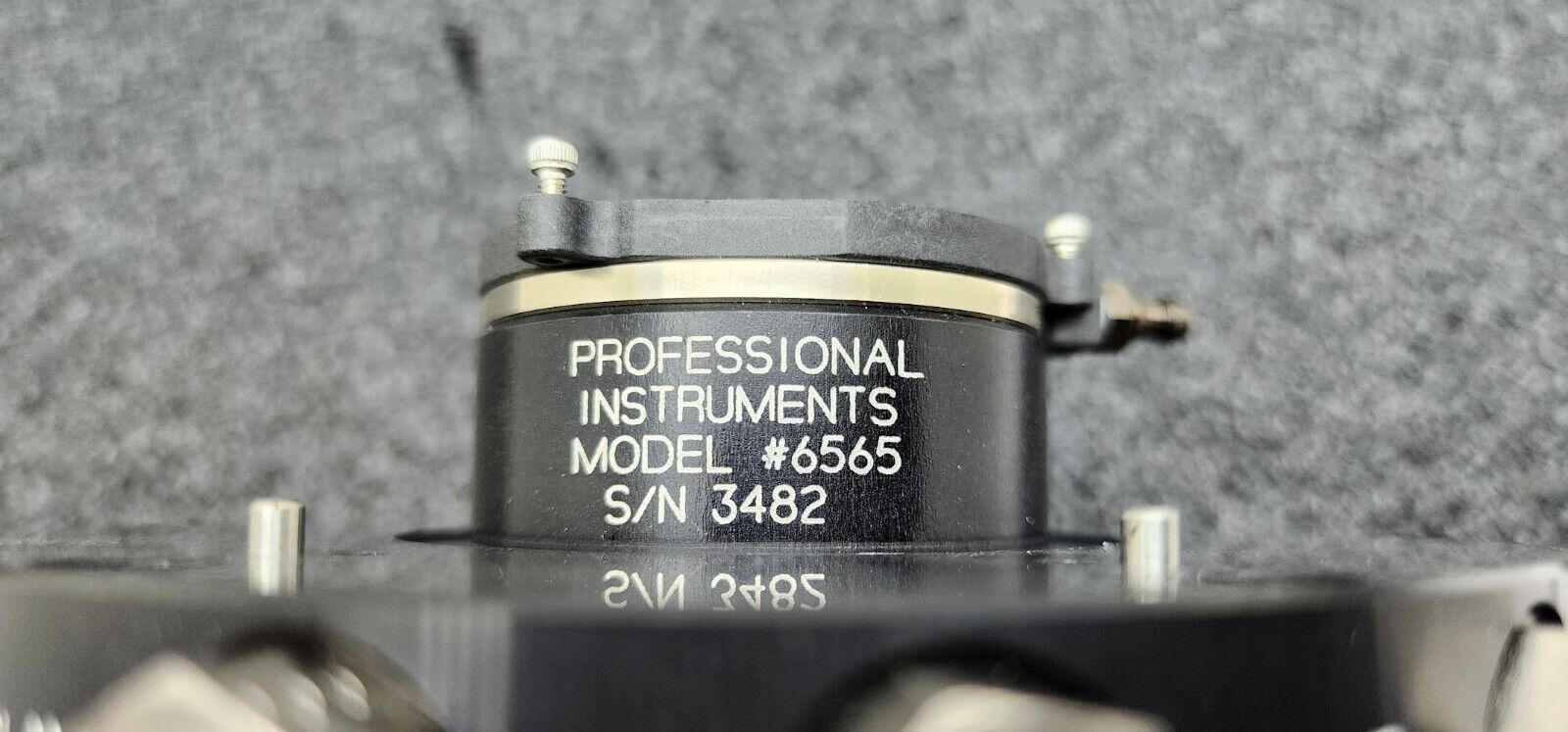 Professional Instruments 6565 Air Bearing Spindle Tested Spins Smoothly G