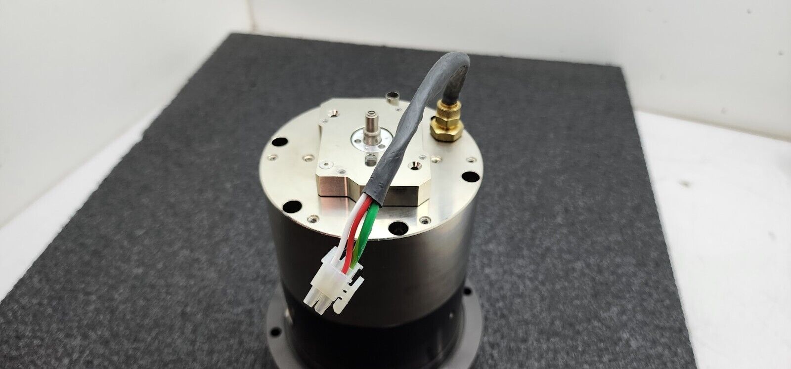 Professional Instruments 6565 Air Bearing Spindle Tested Spins Smoothly G