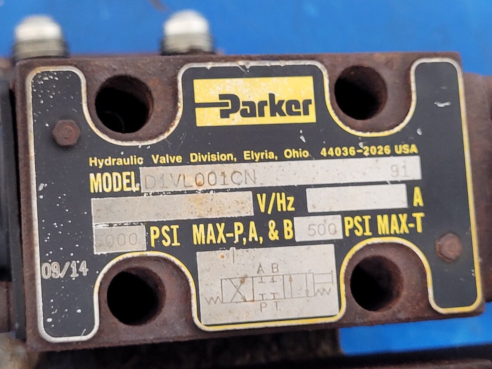 PARKER Hydraulic Proportional ISO Valve D1FHE80HCNEK0030X6114 12VDC + Override H
