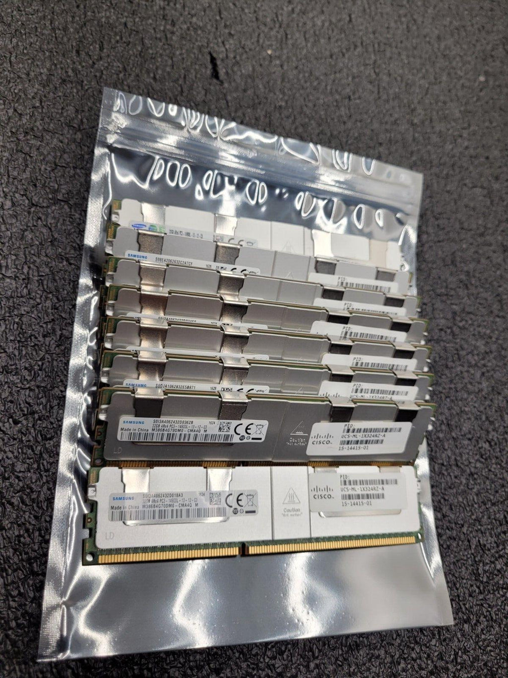 Lot of 8x 32GB Sticks Samsung 4RX4 PC3L-14900L MEMORY RAM ECC 256GB Cisco