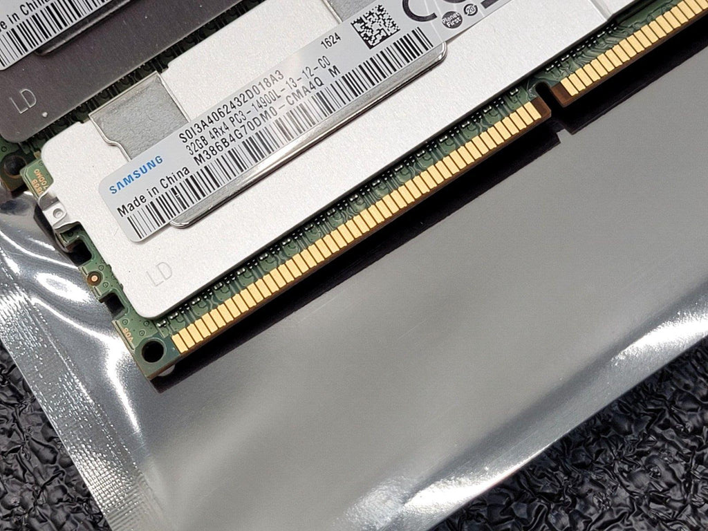 Lot of 8x 32GB Sticks Samsung 4RX4 PC3L-14900L MEMORY RAM ECC 256GB Cisco