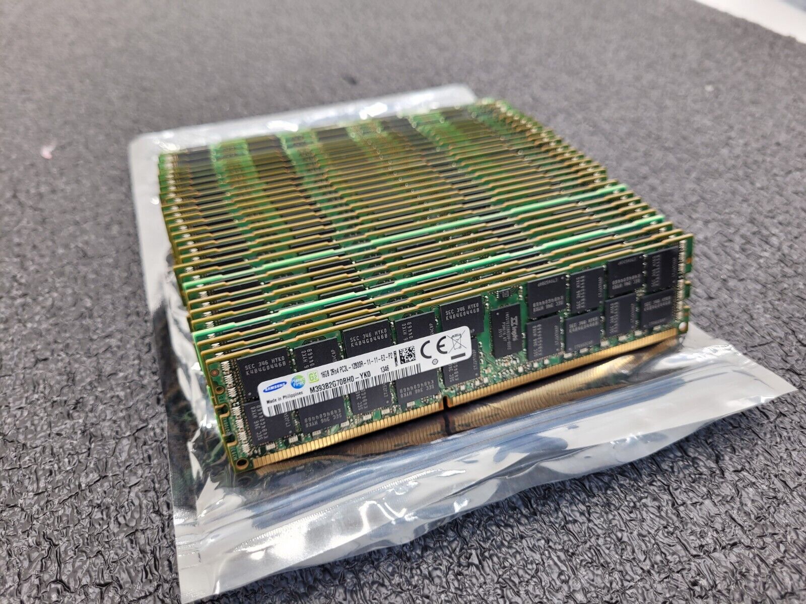 Lot Of 31 Samsung Oracle 16GB 2Rx4 PC3-12800R Server Memory ECC