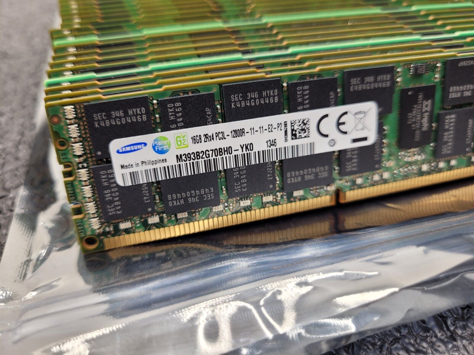 Lot Of 32 Samsung Oracle 16GB 2Rx4 PC3-12800R Server Memory ECC 512GB