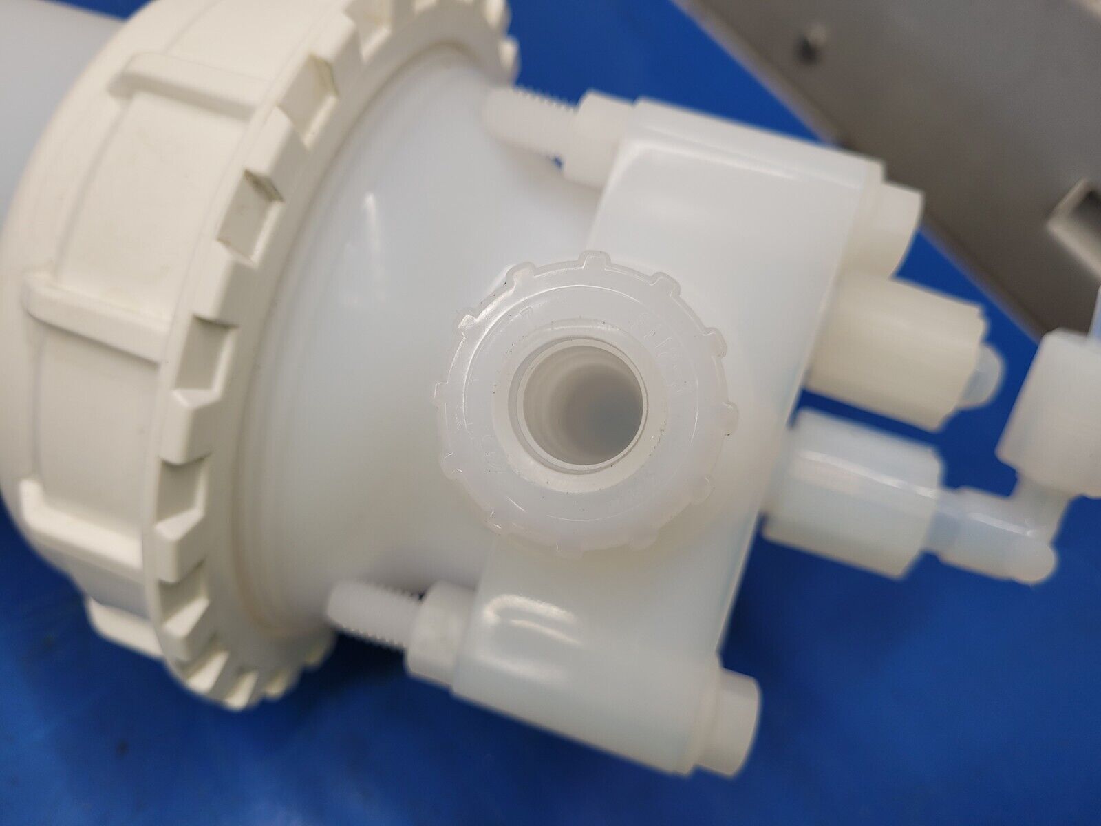 Entegris Mykrolis Chemlock PFA 11" Filter YY5611280 Housing YY56HF20F Head