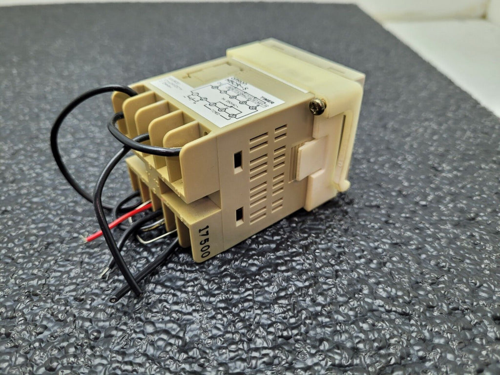 Omron H5CR-S Timer Digital Relay 12-24VDC Working Pull