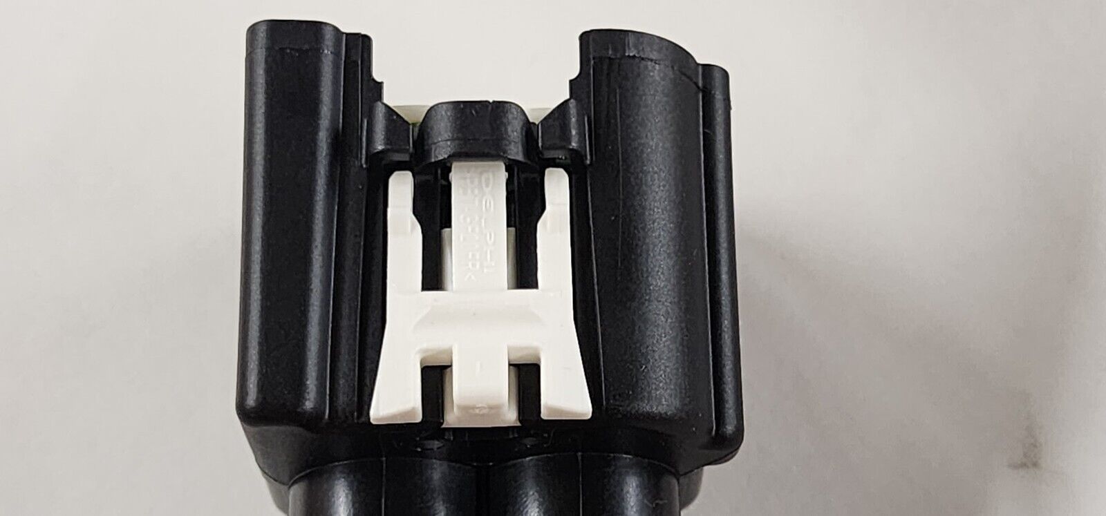 Aptiv Delphi Automotive Power Connector 2 Way POWERPACK LV1000 Case of 192