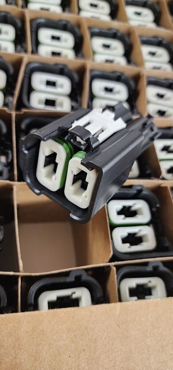 Aptiv Delphi Automotive Power Connector 2 Way POWERPACK LV1000 Case of 192