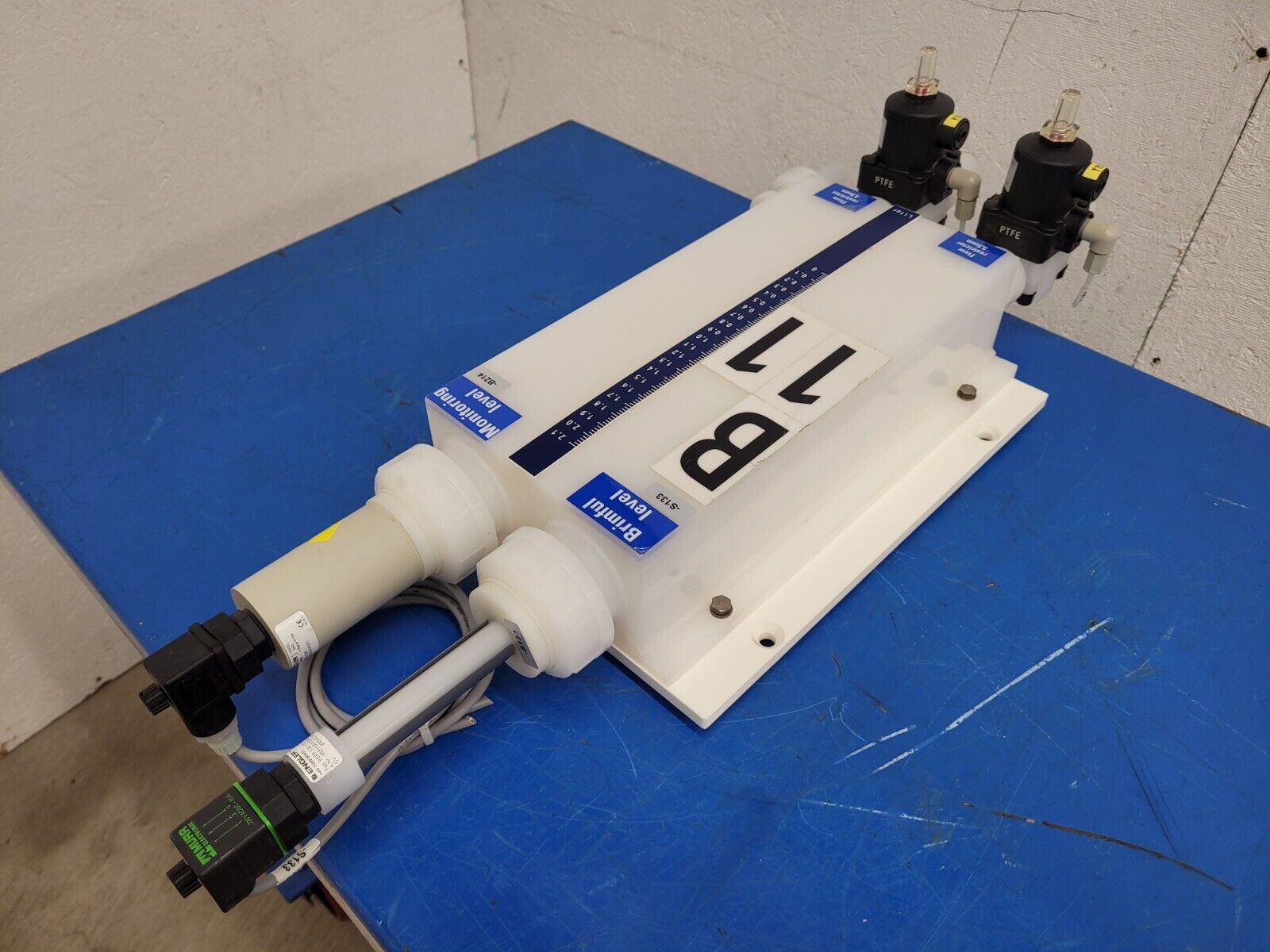 ENGLER High Purity Reservoir w/ Sensors, Gemu Pnumatic Diaphragm Valves