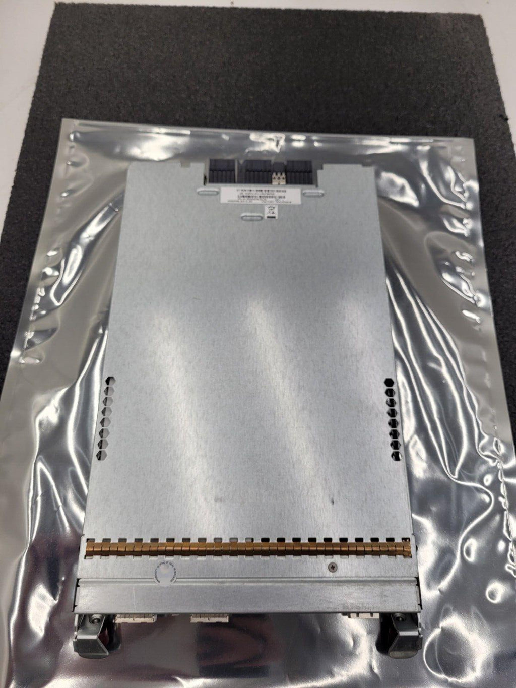 Dot Hill FRUTC05-01 12Gb SAS FC Disk Array Controller Module 81-00000078-00-03 B