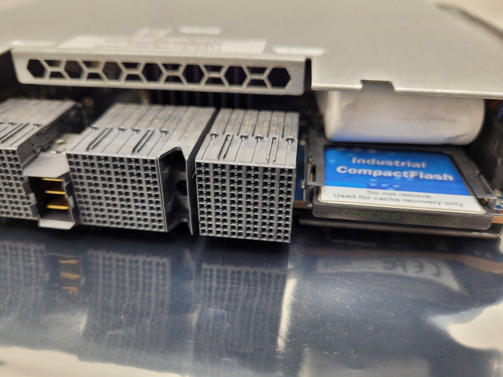 Dot Hill FRUTC05-01 12Gb SAS FC Disk Array Controller Module 81-00000078-00-03 B