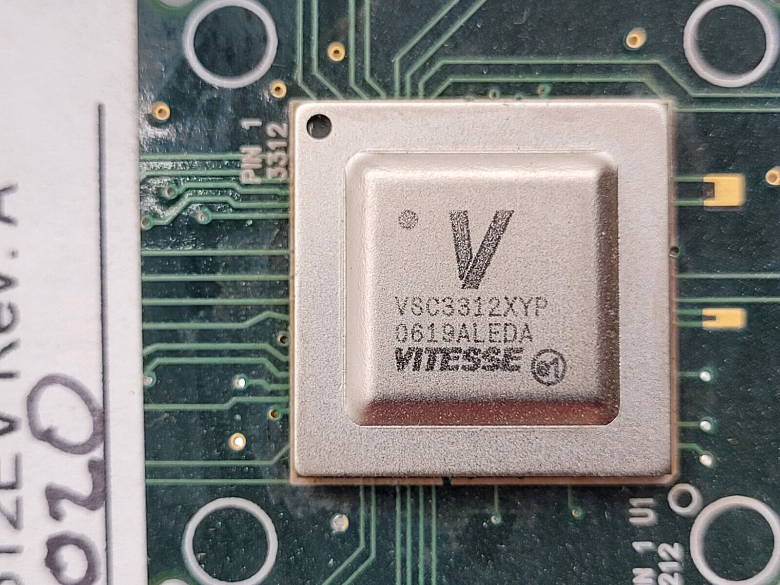 Vitesse VSC3312XYP Development Board 6.5 Gbps 12x12 Crosspoint Switch