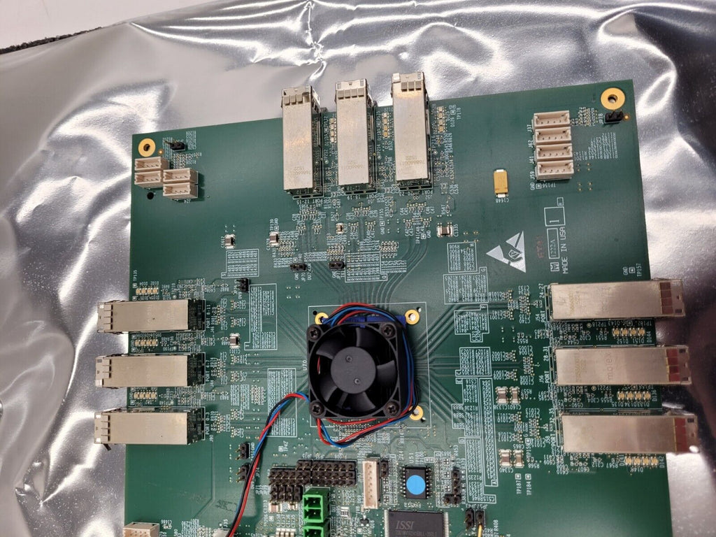 Microchip Technology PM8054 SXP 36x12G SAS Expander Developement Board