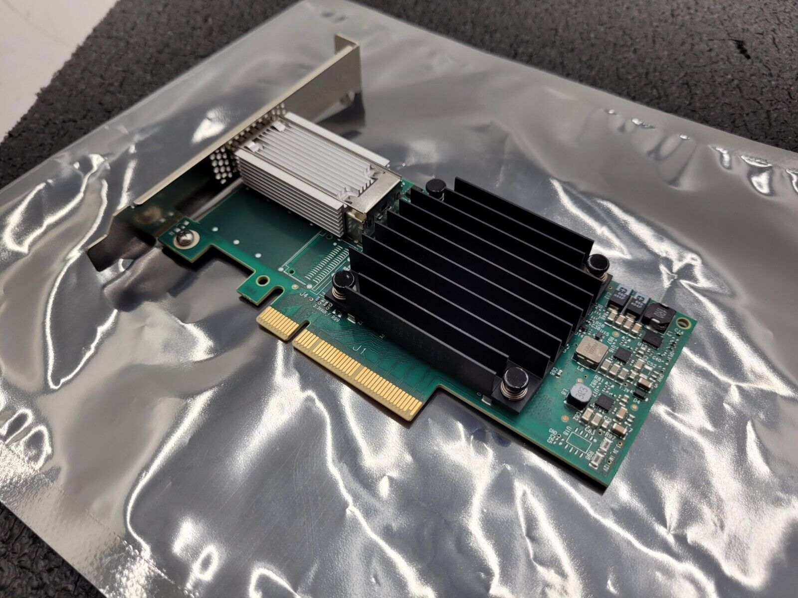 Mellanox ConnectX-4 LX PCIe 40/56GBe Full Height Ethernet Adapter MCX413A-BCAT
