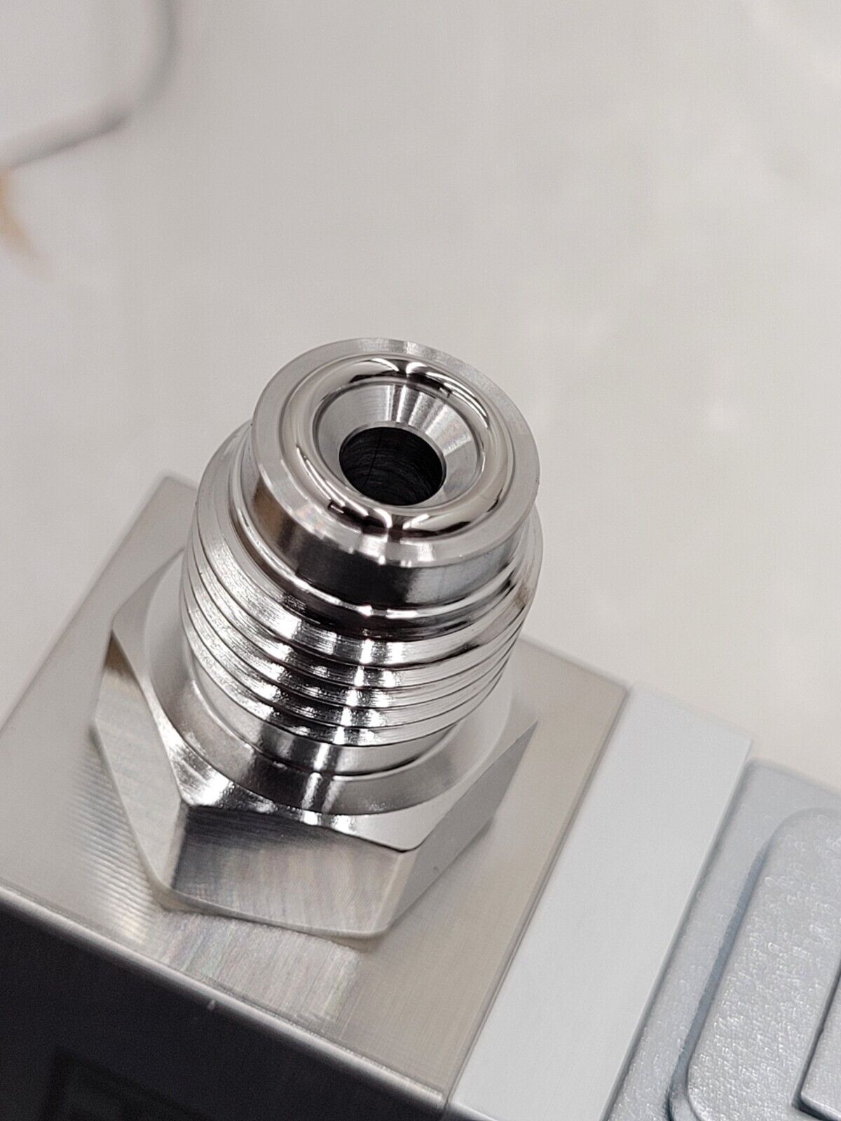 Bronkhorst L13-PGD-88-K-30S Thermal Flow Meter Mass Controller MFC LIQUI-FLOW