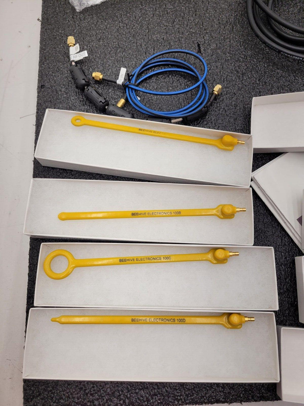 Beehive Electronics EMC Probe E-Field 4 Probe set 100A,B,C,D and 150A Amplifier