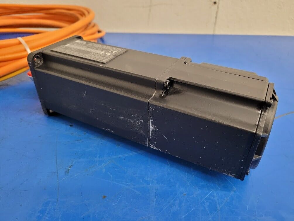 Rexroth Indramat MKD041B-144-GP1-KN Permanent Magnet Servo Motor 7000RMP w/brake